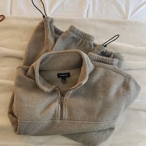 Croft & Barrow Beige Sweater